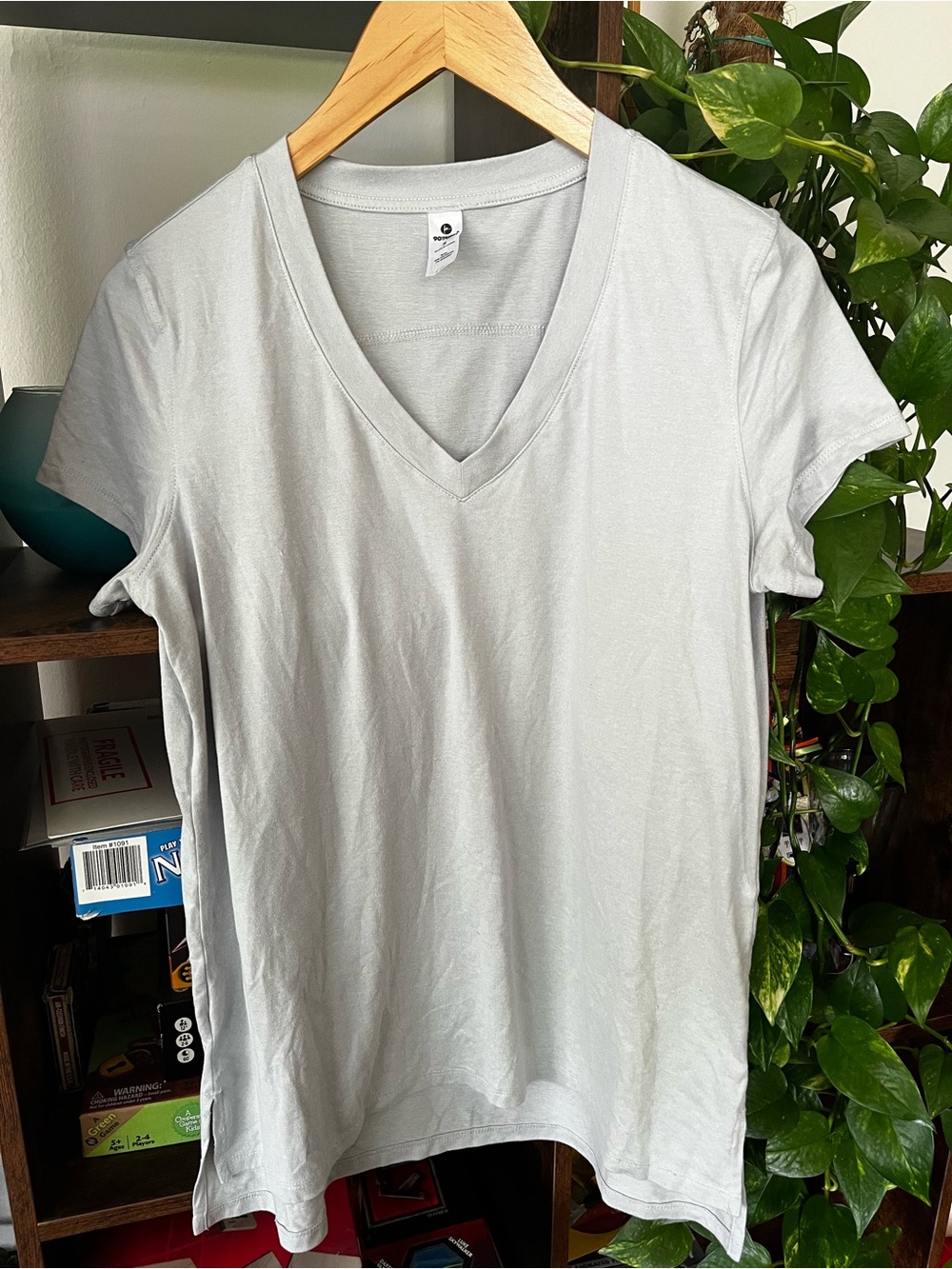 90 Degree by Reflex Gray V Neck Active Tee S Women